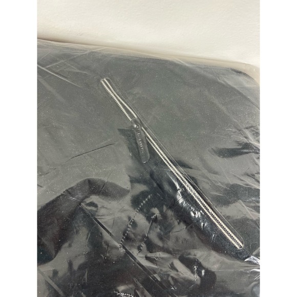 Targus Trax Laptop Sleeve 15.6in widescreen laptop case - Picture 4 of 6